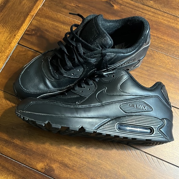 Nike Air Max 90 - Picture 3 of 5